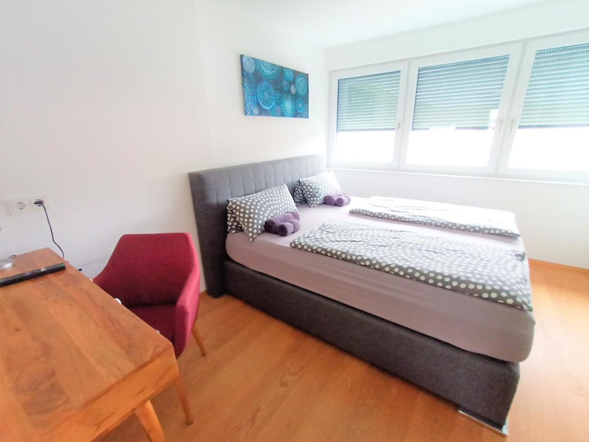 Bodensee City Apartments ฟรีดริชส์ฮาเฟน ภายนอก รูปภาพ