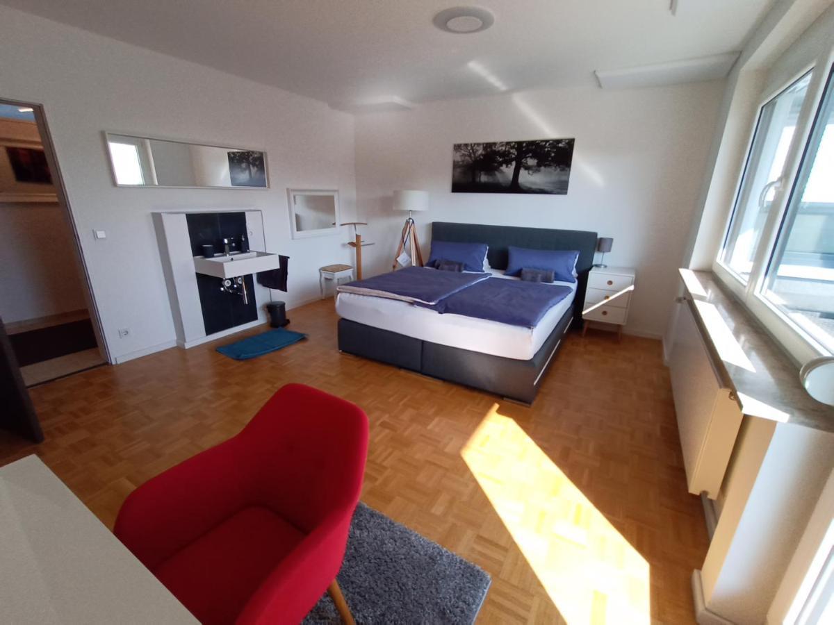 Bodensee City Apartments ฟรีดริชส์ฮาเฟน ภายนอก รูปภาพ