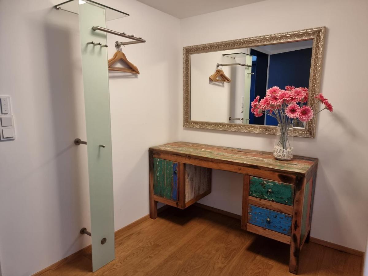 Bodensee City Apartments ฟรีดริชส์ฮาเฟน ภายนอก รูปภาพ