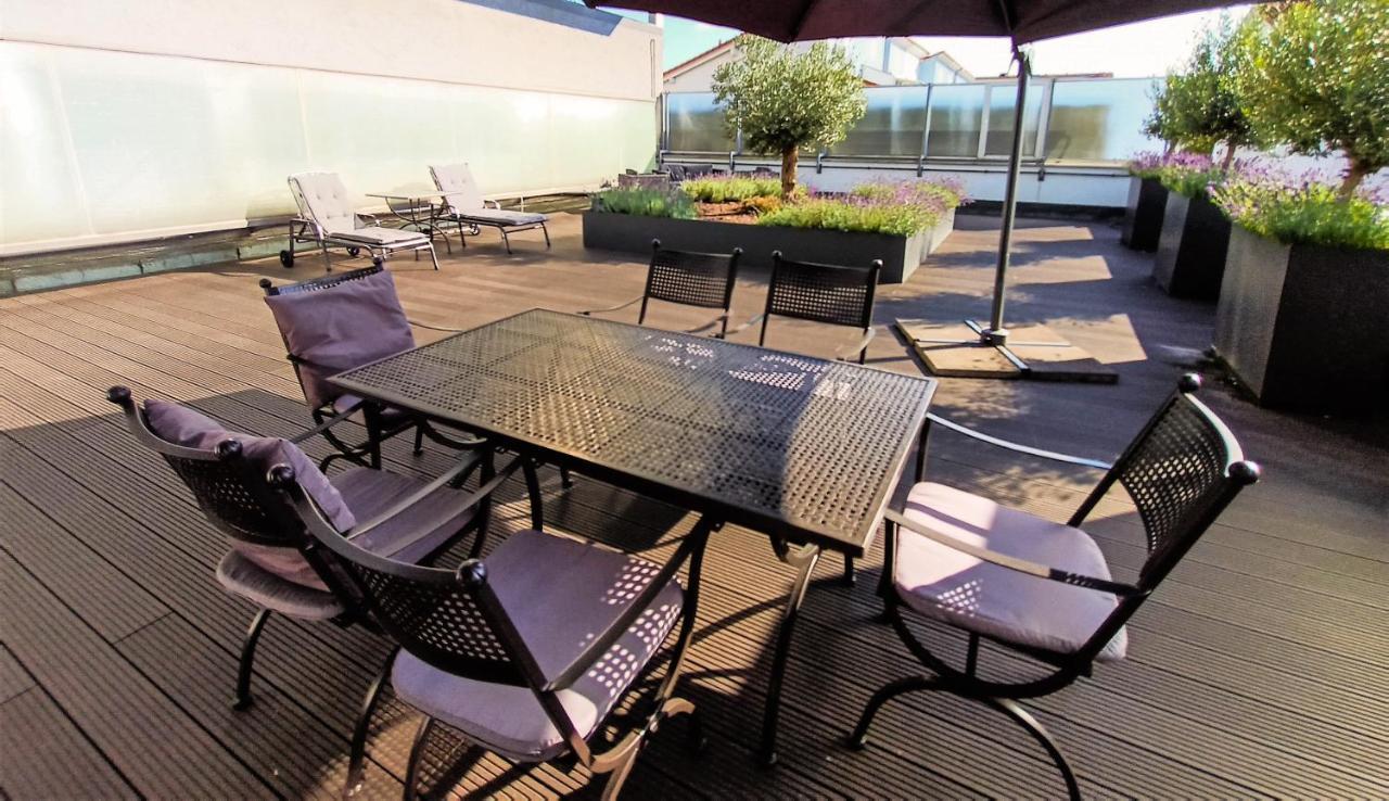 Bodensee City Apartments ฟรีดริชส์ฮาเฟน ภายนอก รูปภาพ
