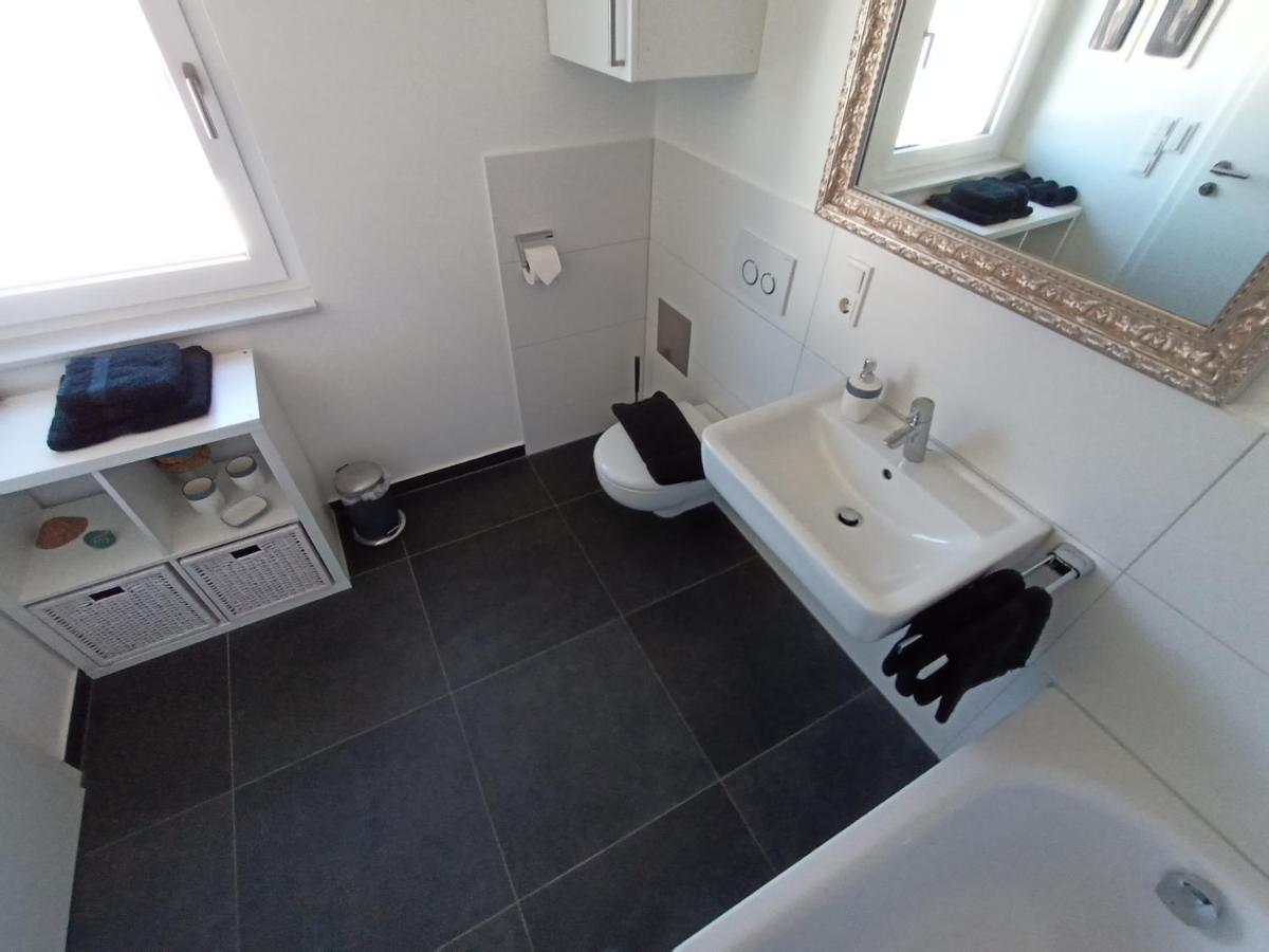 Bodensee City Apartments ฟรีดริชส์ฮาเฟน ภายนอก รูปภาพ