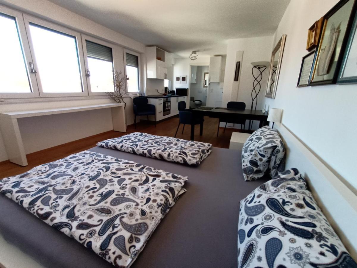 Bodensee City Apartments ฟรีดริชส์ฮาเฟน ภายนอก รูปภาพ