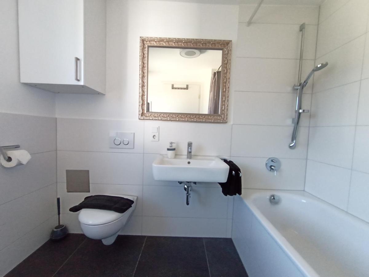 Bodensee City Apartments ฟรีดริชส์ฮาเฟน ภายนอก รูปภาพ